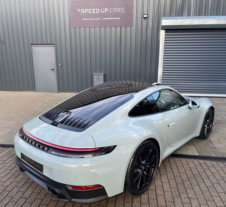 Porsche 992.2 Carrera