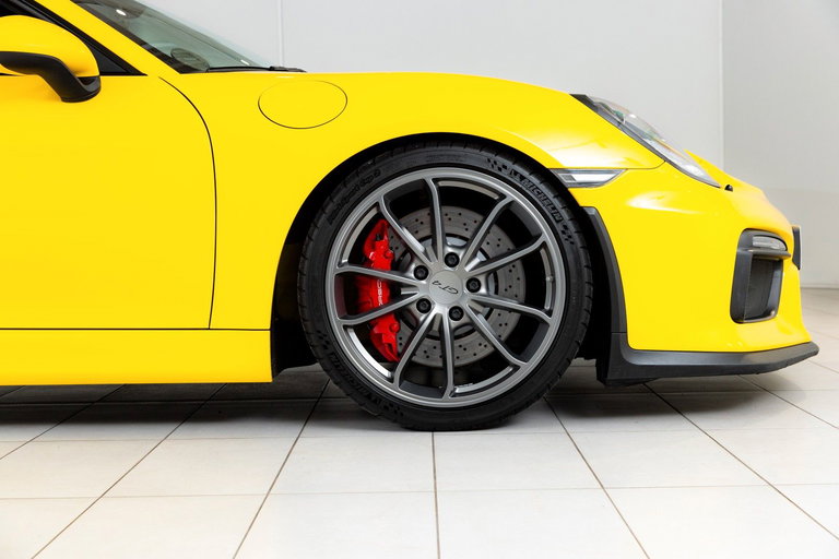 Porsche 981 Cayman GT4