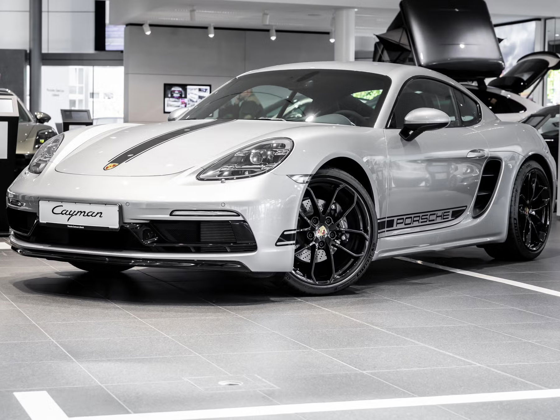 Porsche 718 Cayman Style Edition