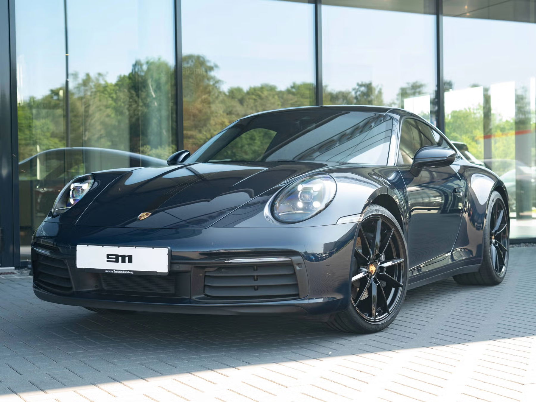 Porsche 992 Carrera