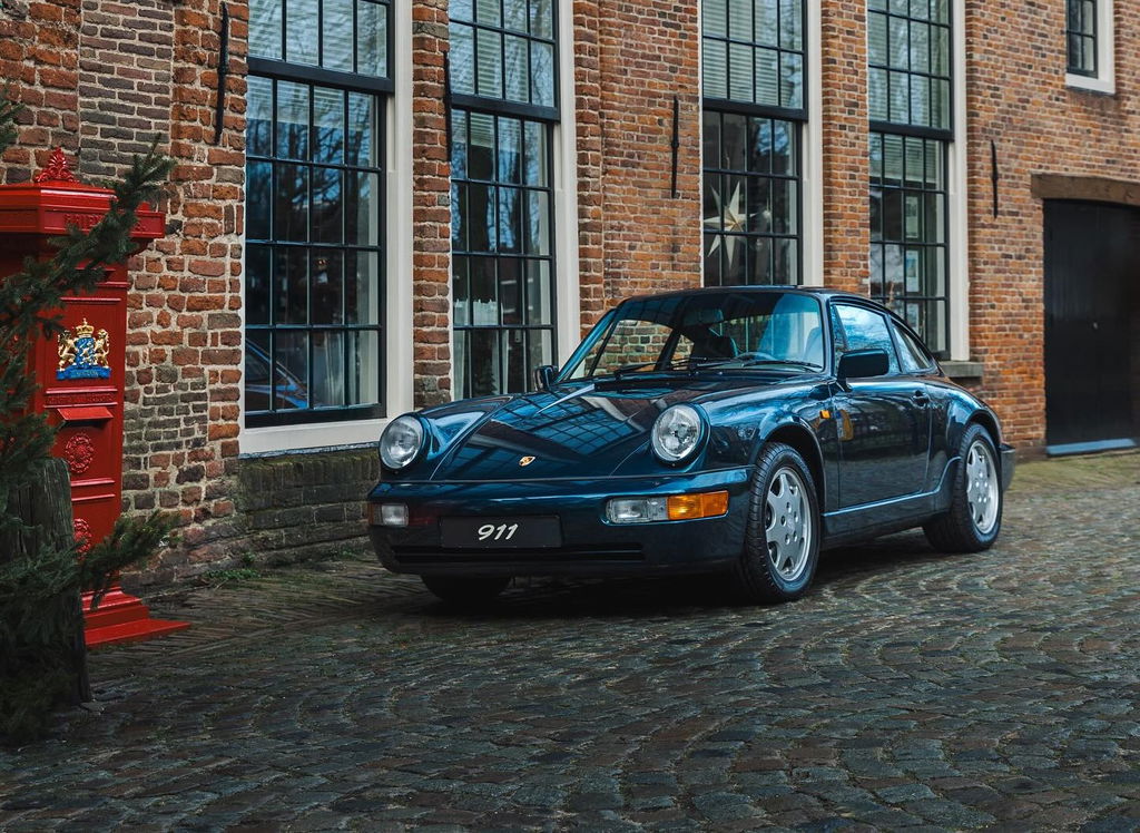 Porsche 964 Carrera 4