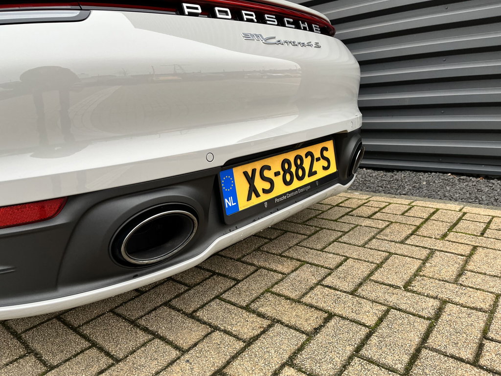 Porsche 992 Carrera 4S