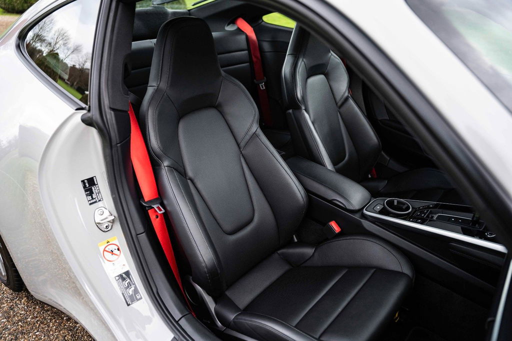 Porsche 992 Carrera S