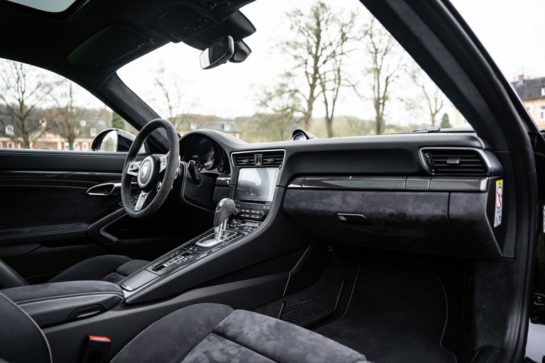 Porsche 991.2 Carrera 4 GTS