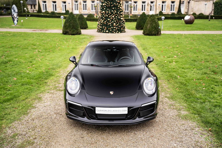 Porsche 991.2 Carrera 4 GTS