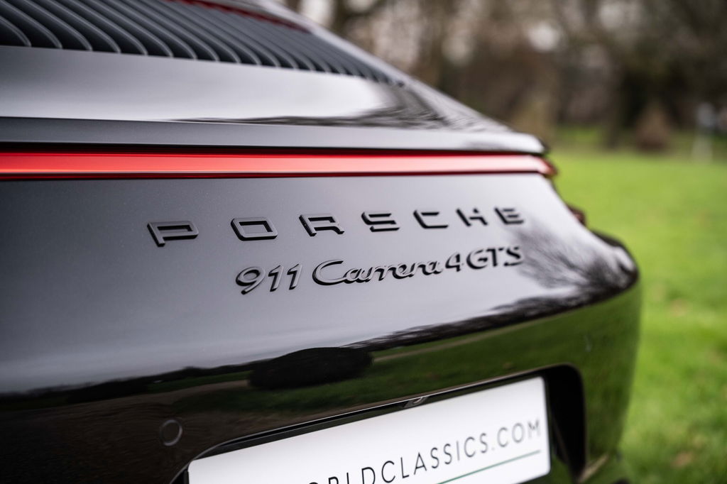 Porsche 991.2 Carrera 4 GTS