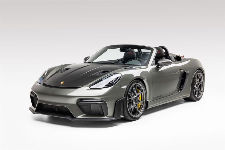 Porsche 718 Spyder RS