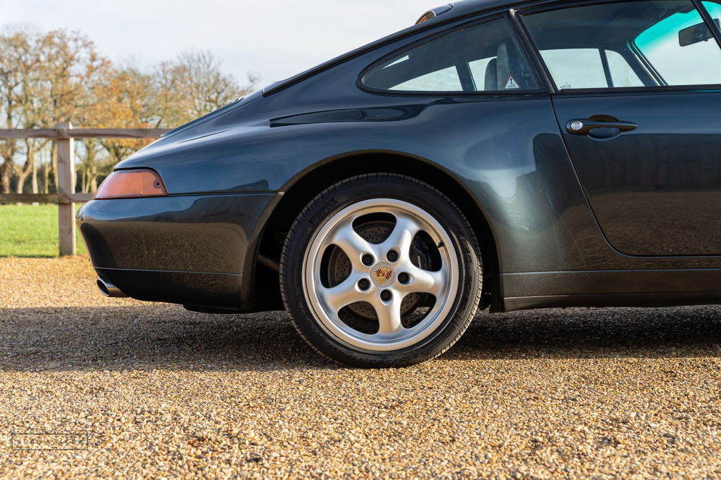 Porsche 993 Carrera