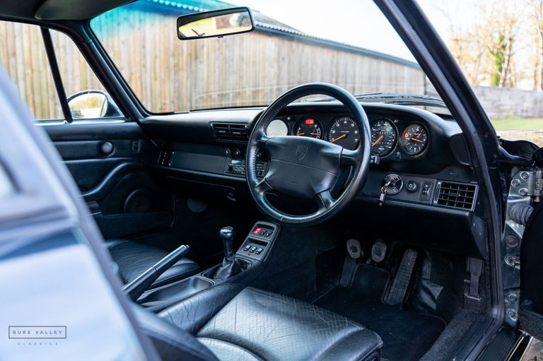 Porsche 993 Carrera
