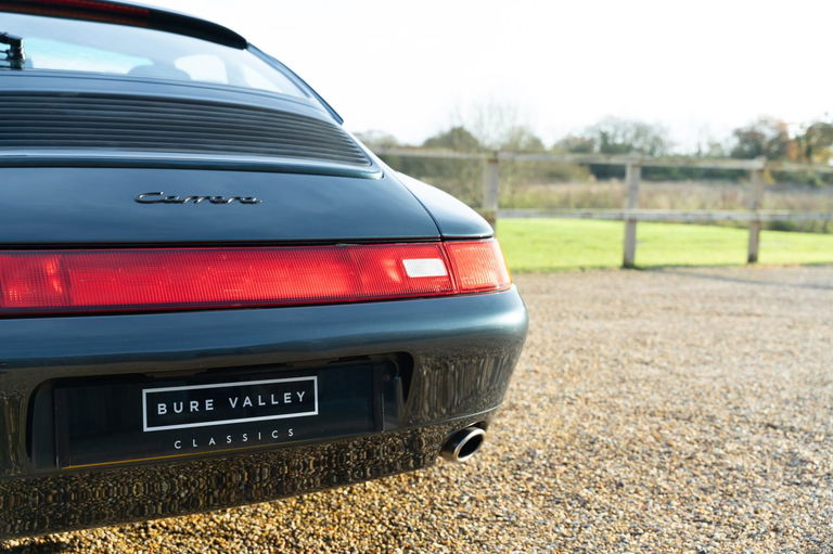 Porsche 993 Carrera