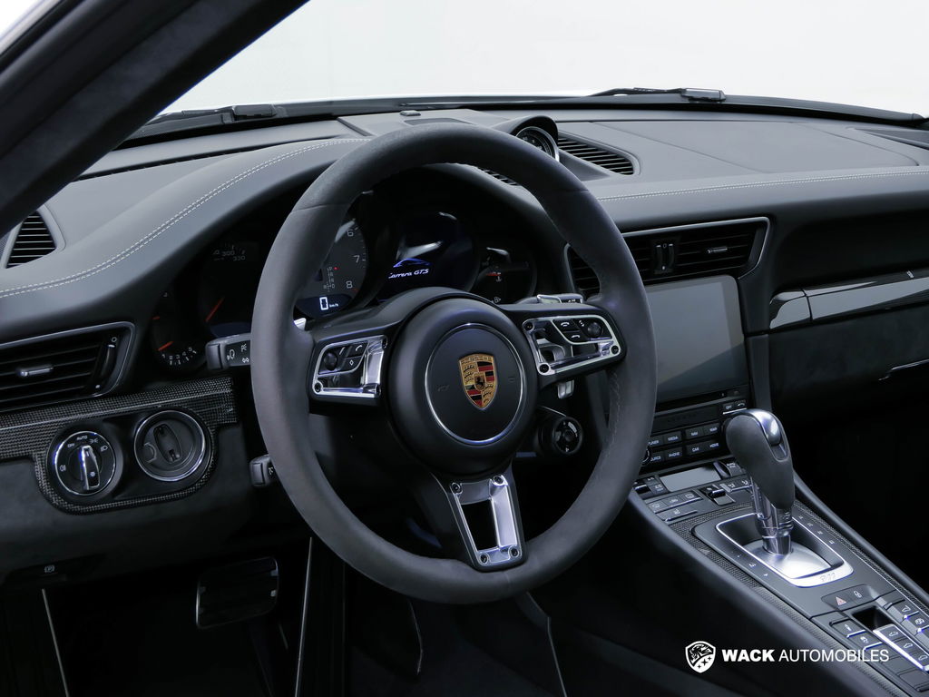 Porsche 991.2 Carrera GTS