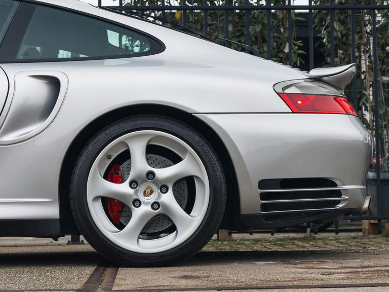 Porsche 996 Turbo