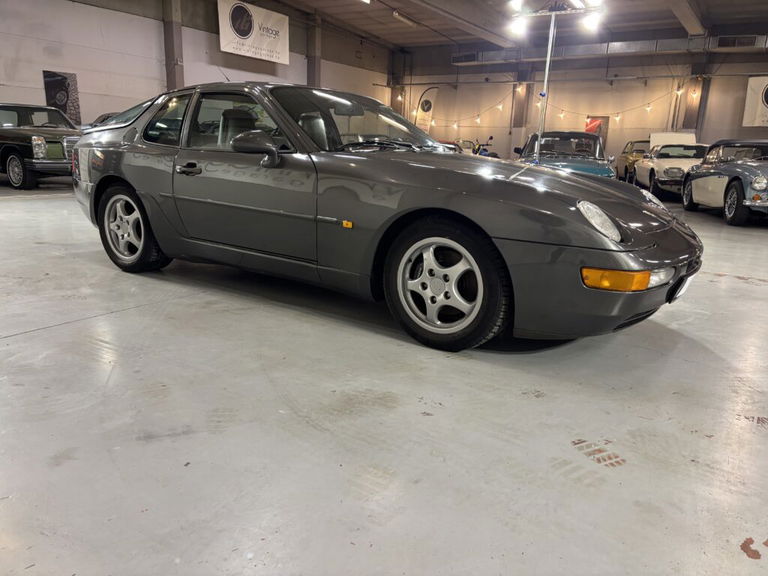 Porsche 968