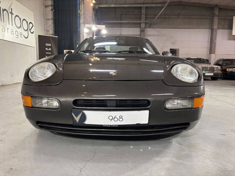 Porsche 968
