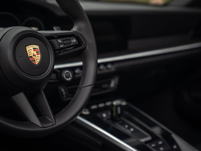 Porsche 992 Carrera 4S