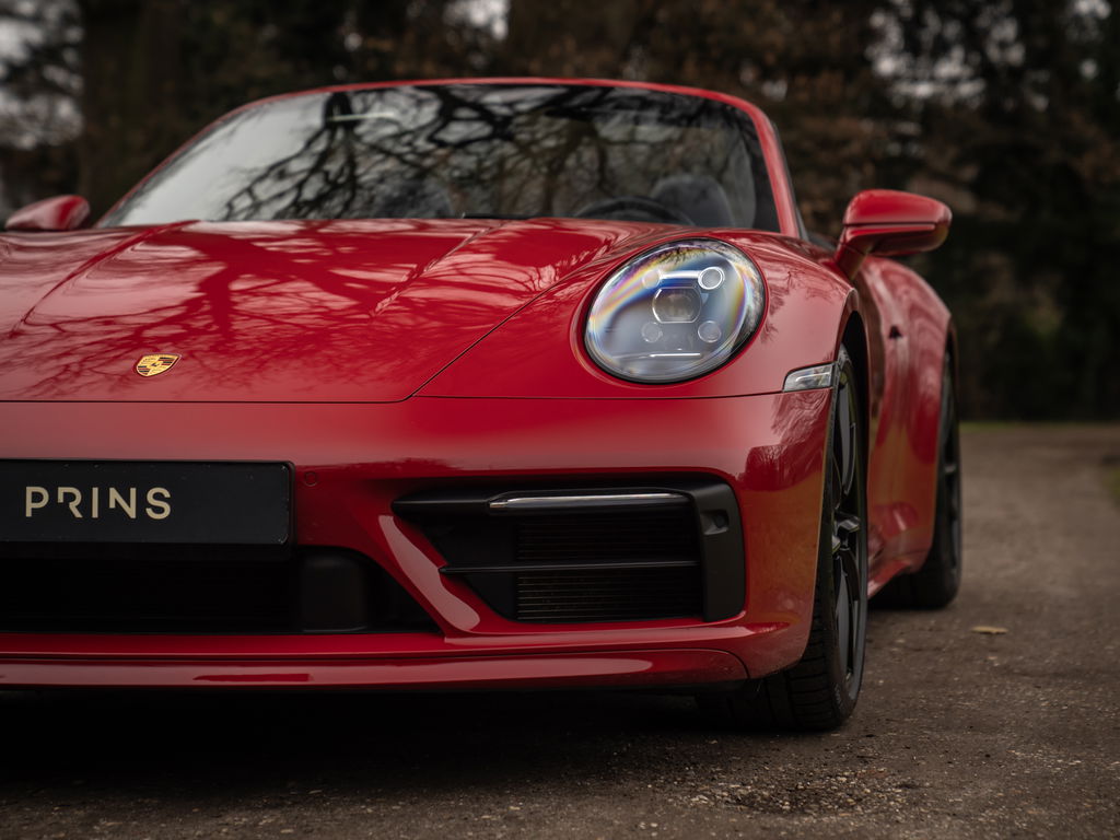 Porsche 992 Carrera 4S