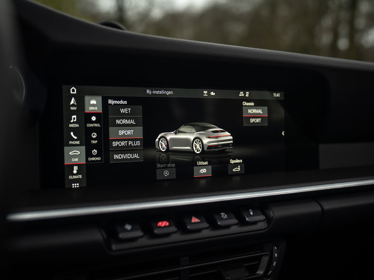 Porsche 992 Carrera 4S