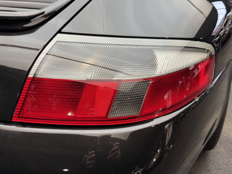 Porsche 996 Carrera