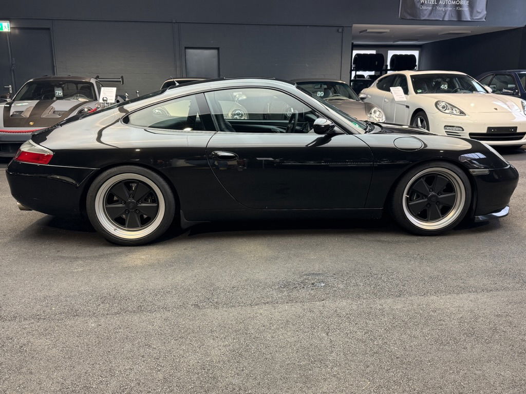 Porsche 996 Carrera