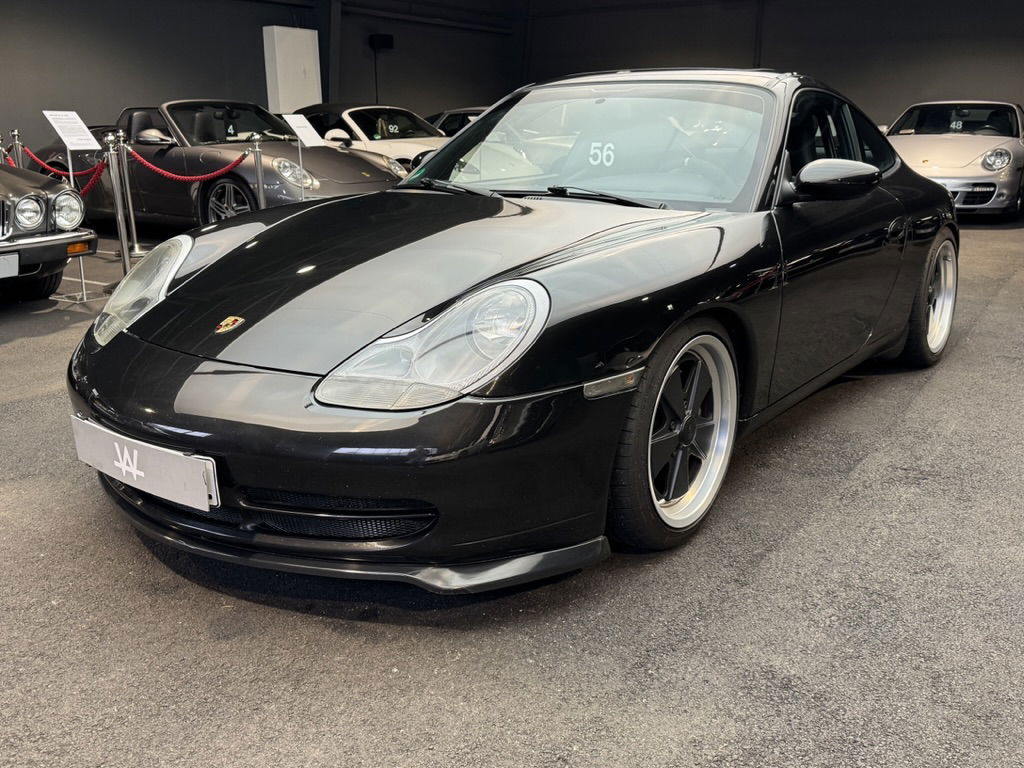 Porsche 996 Carrera