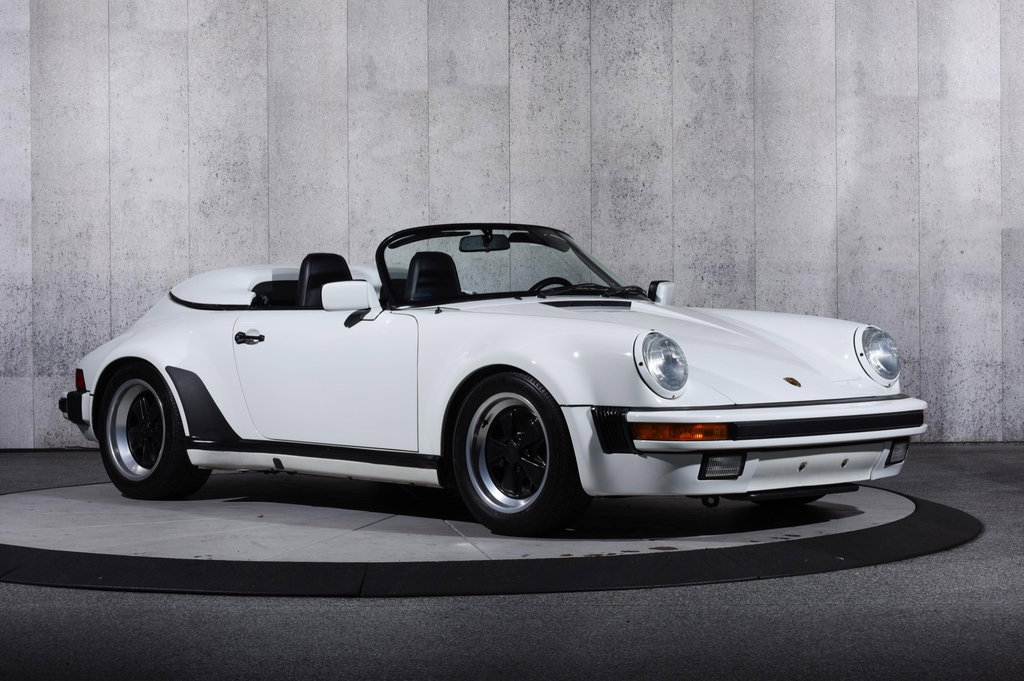 Porsche 911 Carrera 3.2 Speedster (US)