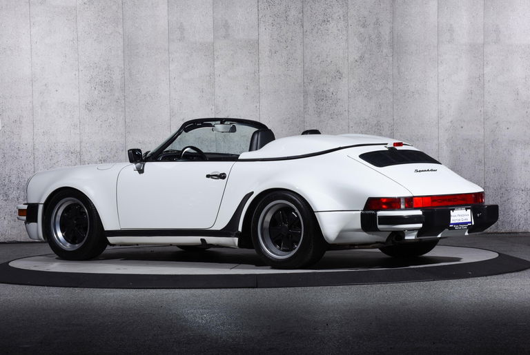 Porsche 911 Carrera 3.2 Speedster (US)