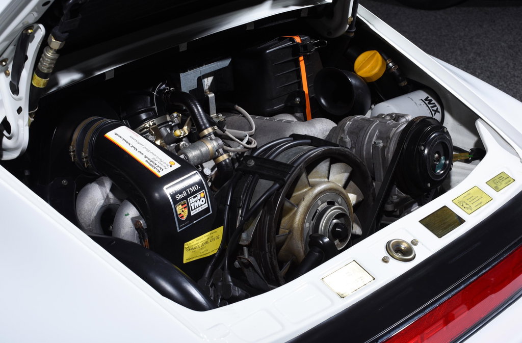Porsche 911 Carrera 3.2 Speedster (US)
