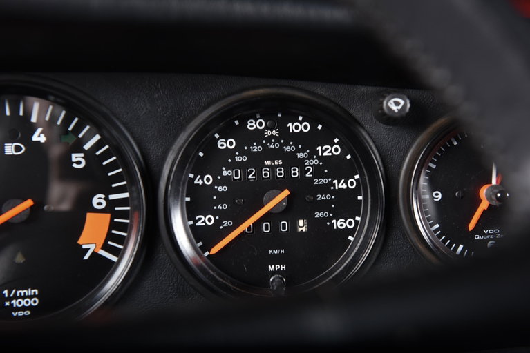 Porsche 911 Carrera 3.2 Speedster (US)