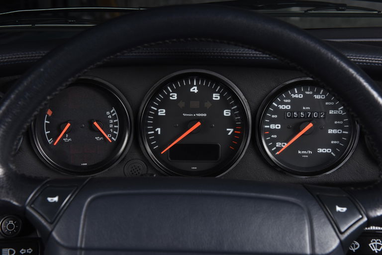 Porsche 964 Carrera 2 Cabrio WTL