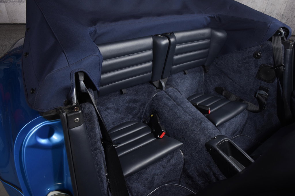 Porsche 964 Carrera 2 Cabrio WTL
