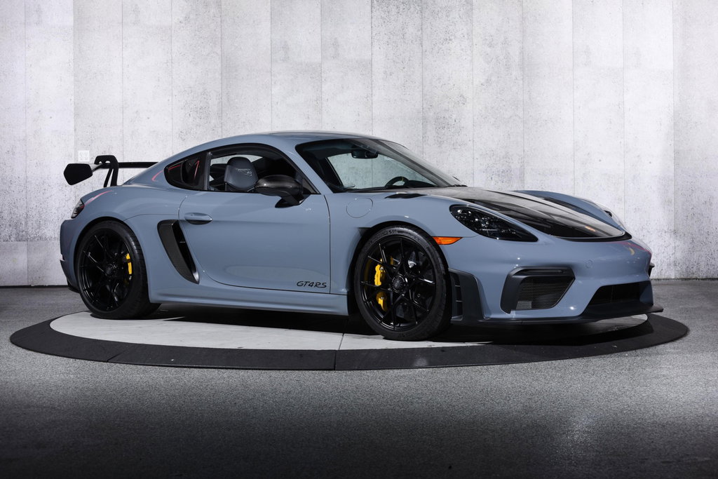 Porsche 718 Cayman GT4 RS