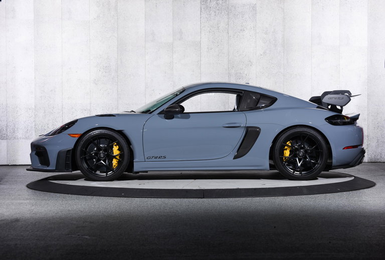 Porsche 718 Cayman GT4 RS