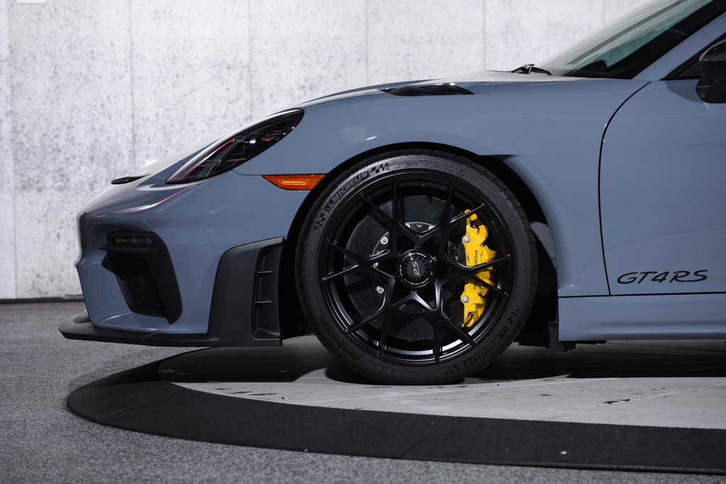 Porsche 718 Cayman GT4 RS