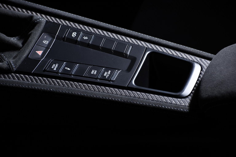 Porsche 718 Cayman GT4 RS