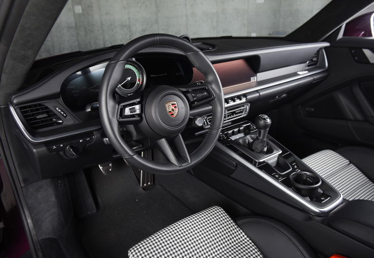 Porsche 992 Carrera S