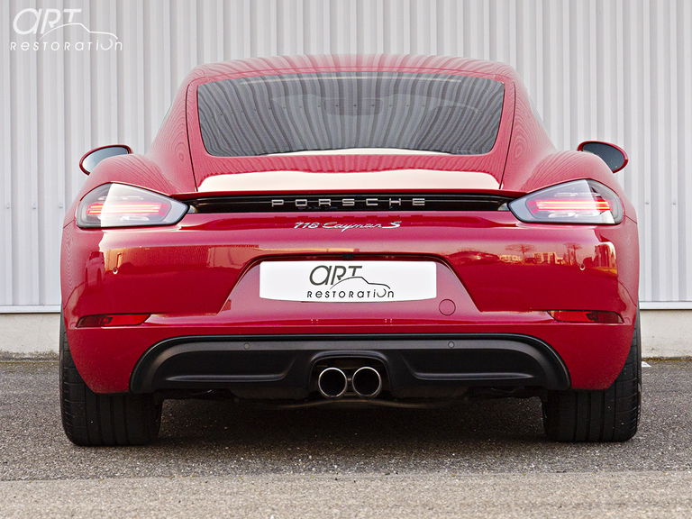 Porsche 718 Cayman S