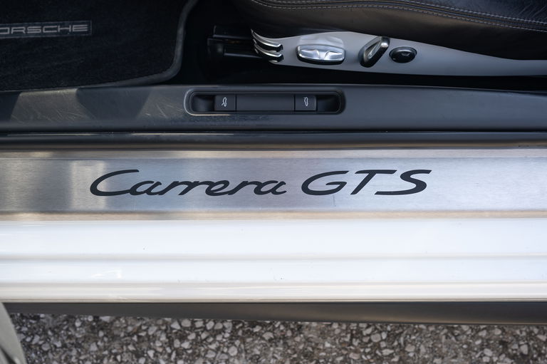 Porsche 997.2 Carrera GTS