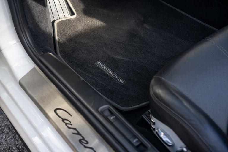 Porsche 997.2 Carrera GTS