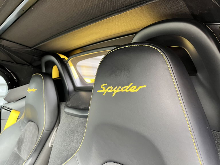 Porsche 981 Boxster Spyder