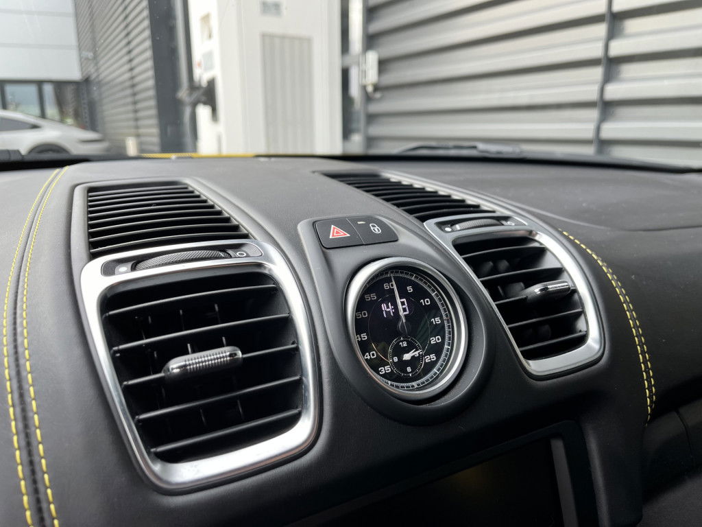 Porsche 981 Boxster Spyder