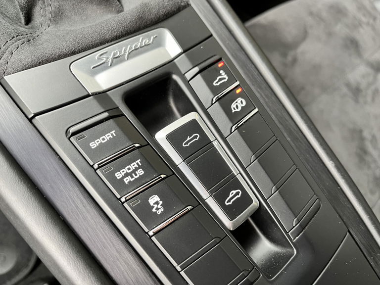 Porsche 981 Boxster Spyder