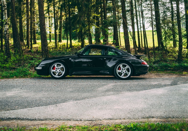 Porsche 993 Carrera 4S
