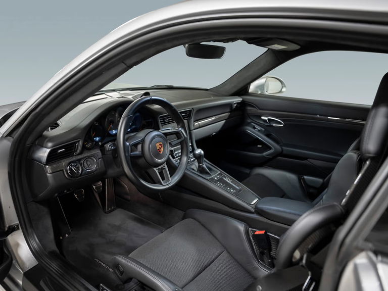 Porsche 991 GT3 Touring