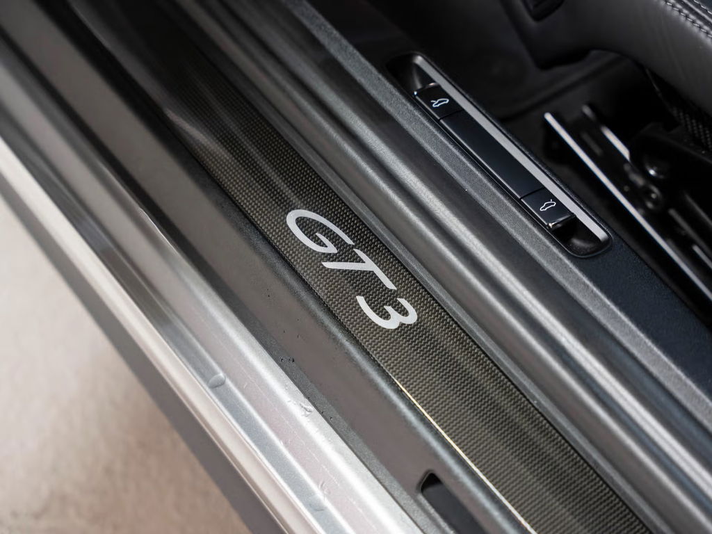 Porsche 991 GT3 Touring