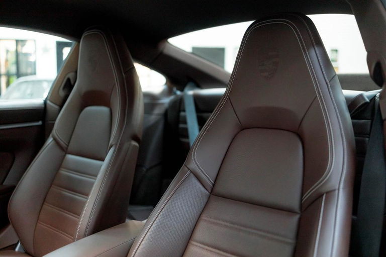 Porsche 992 Carrera S