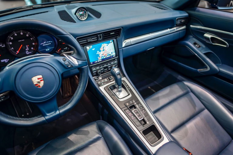 Porsche 991 Carrera 4