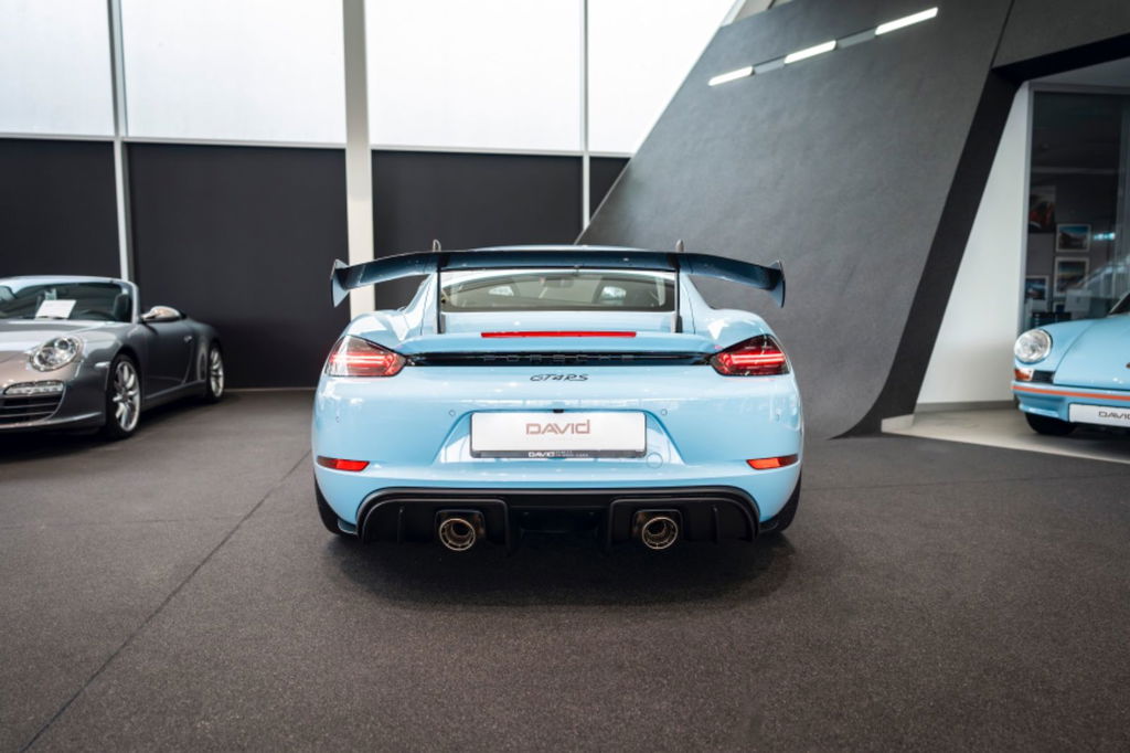 Porsche 718 Cayman GT4 RS