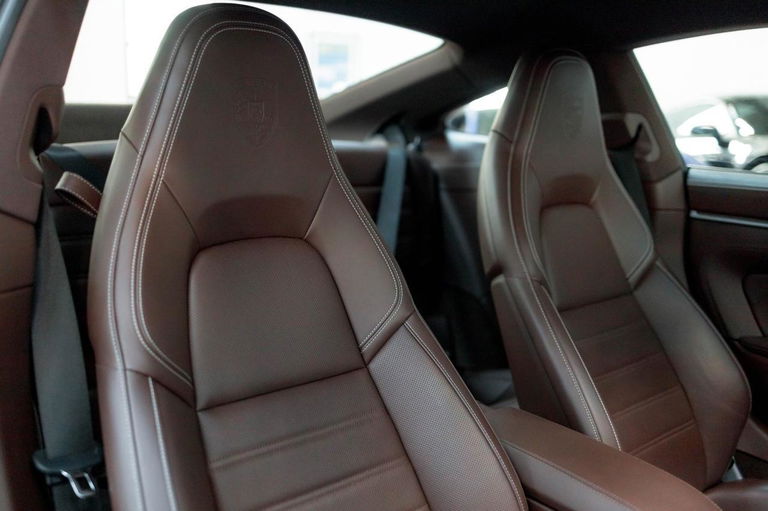 Porsche 992 Carrera S