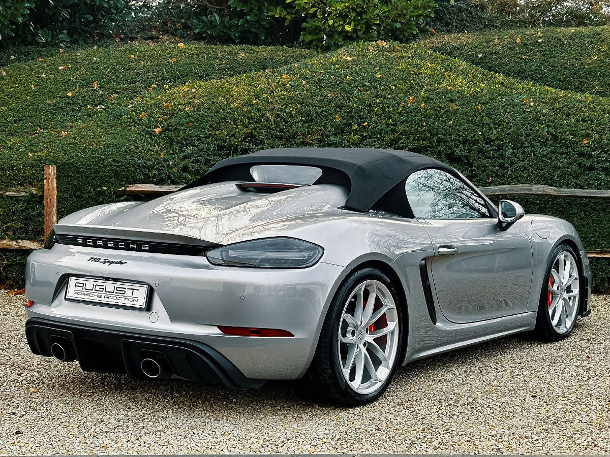 Porsche 718 Spyder 2020 - elferspot.com - Marketplace for