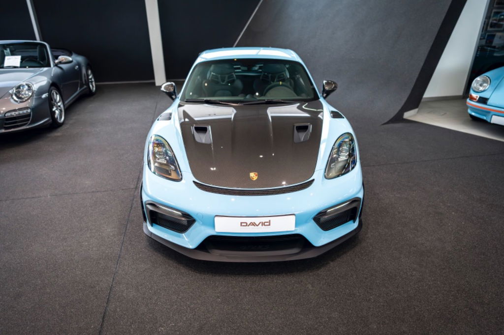 Porsche 718 Cayman GT4 RS